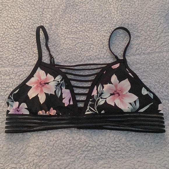 Pink And Blue Rose Floral Sports Bra